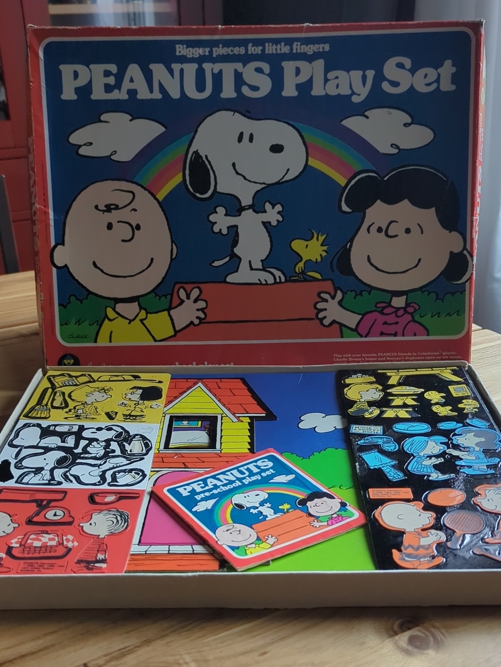 Peanuts Vintage 1970s Colorforms Playset